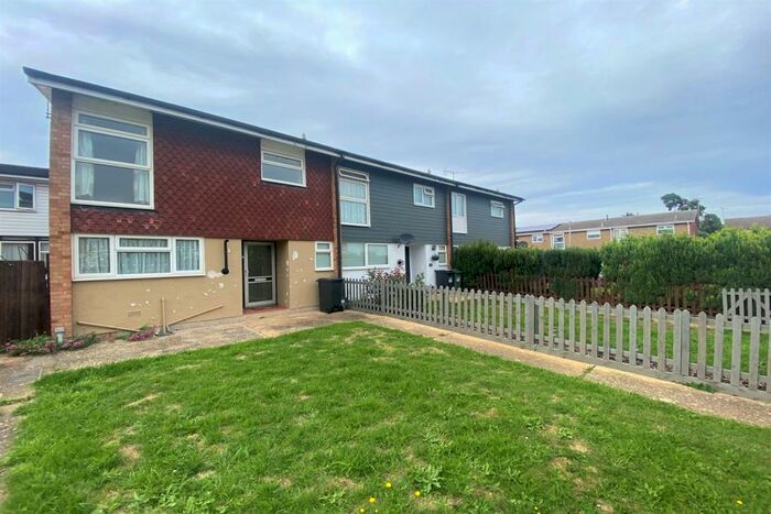 3 Bedroom End Of Terrace House To Rent In Godlings Way, Braintree, CM7