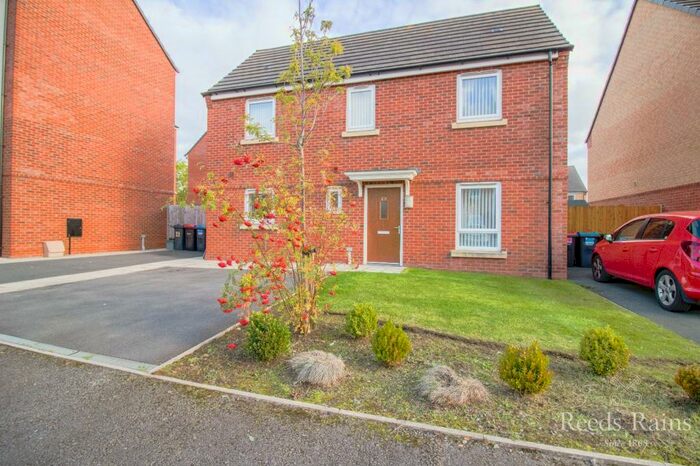 3 Bedroom Detached House For Sale In Victory Court, Ellesmere Port, Cheshire, CH65