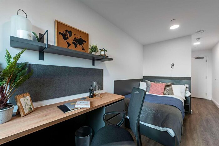 Studio To Rent In Perth Road, Ilford, IG2