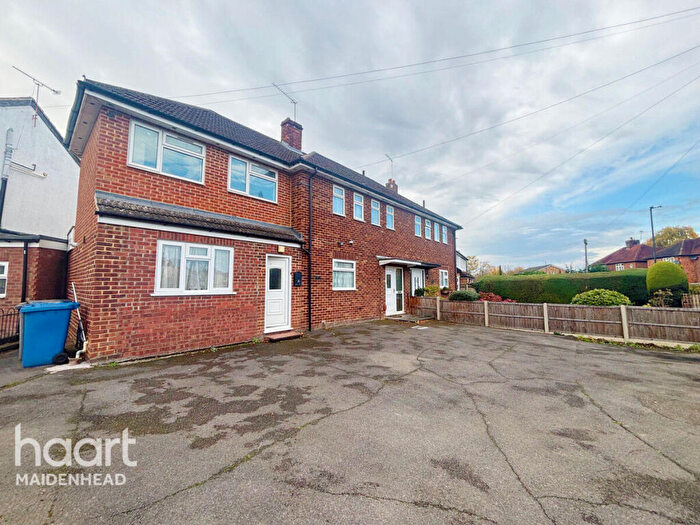 1 Bedroom Apartment To Rent In Blackamoor Lane, Maidenhead, SL6