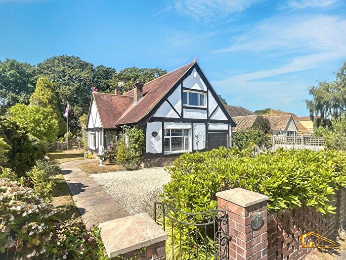 3 Bedroom Detached House For Sale In Willow Drive, Bexhill-On-Sea, TN39
