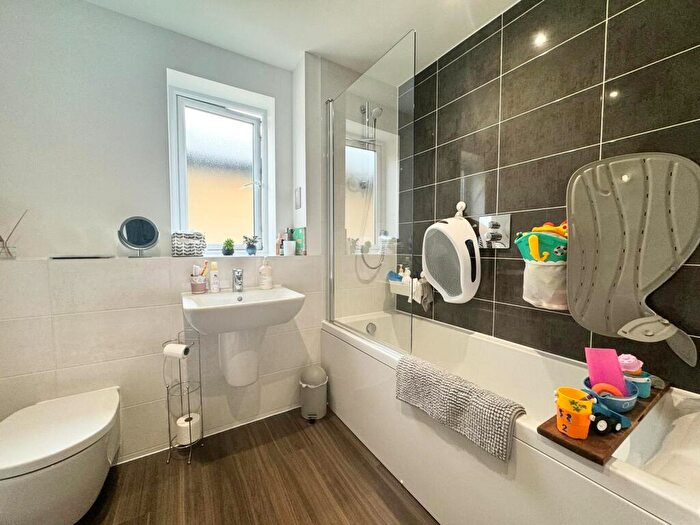 4 Bedroom House To Rent In Lansdown, Bath, BA1