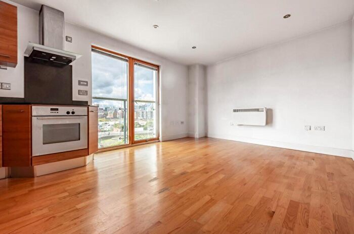 1 Bedroom Apartment To Rent In Mackenzie House, Leeds Dock, LS10