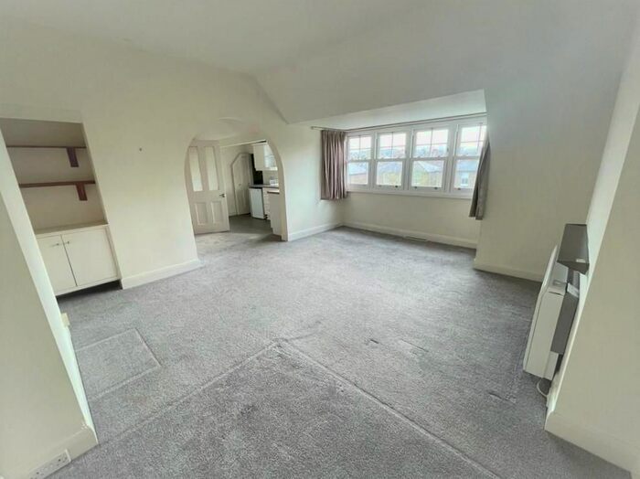 Studio To Rent In Riverdale Gardens, Twickenham, TW1