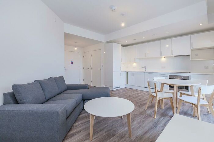 1 Bedroom Apartment To Rent In Argo Apartments, Canning Town London, E16