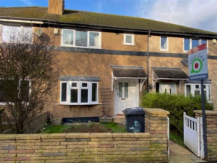 3 Bedroom Terraced House To Rent In Epping Glade, London, London E4