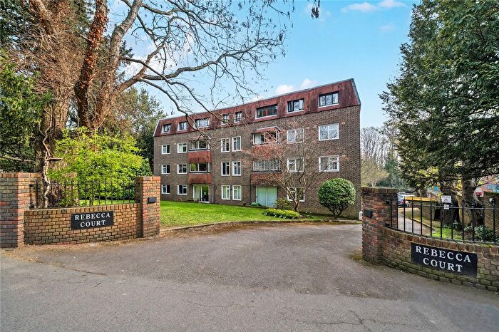 3 Bedroom Flat For Sale In Rebecca Court, Crystal Palace Park Road, London, SE26