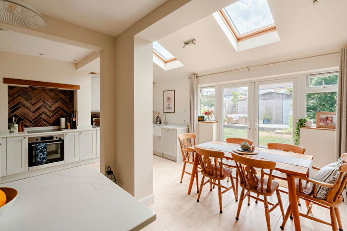 3 Bedroom Semi-Detached House For Sale In Meadowsweet Avenue, Filton, BS34
