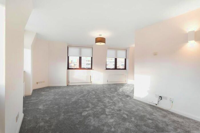 1 Bedroom Flat To Rent In Bulstrode Street, London, W1U