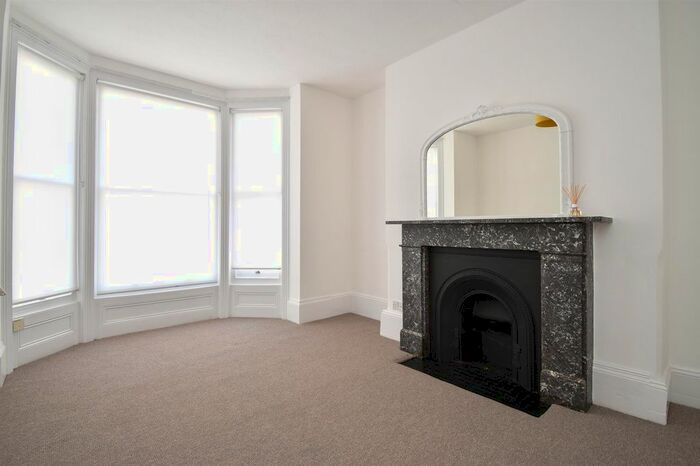 1 Bedroom Flat To Rent In Cambridge Gardens, Hastings, TN34