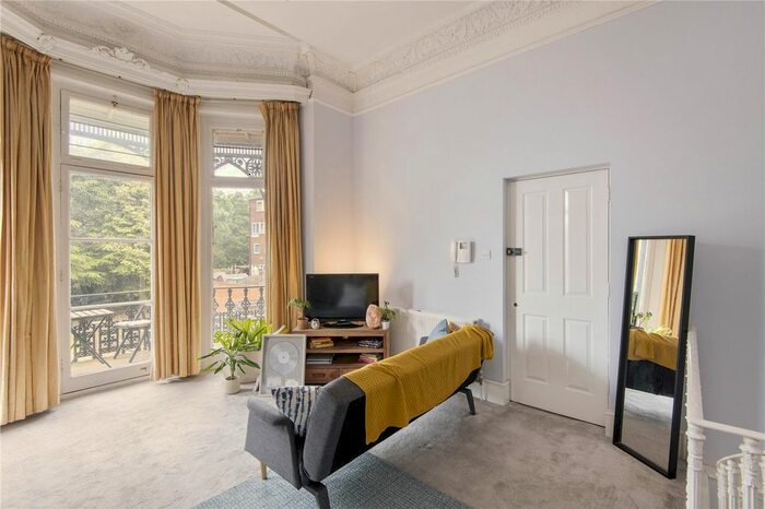 1 Bedroom Flat To Rent In Carisbrooke House, Upper Tulse Hill, London, SW2
