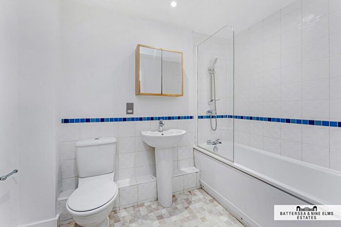 1 Bedroom Flat For Sale In Ferndale Road, London, SW9