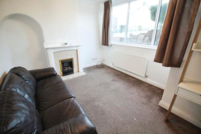 2 Bedroom Semi-Detached House For Sale In Foxwood Grove, Sheffield, South Yorkshire, S12