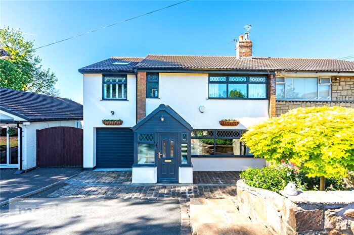 5 Bedroom Semi-Detached House For Sale In Maple Close, Clayton Le Dale, Blackburn, Lancashire, BB1