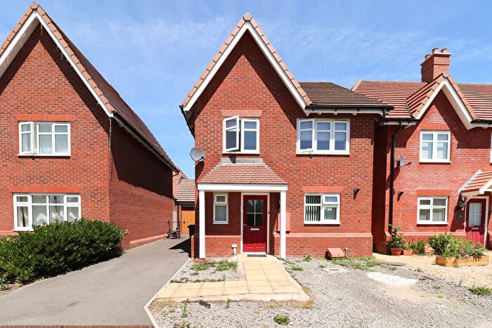 4 Bedroom Detached House To Rent In Tadpole Garden Village, Swindon, SN25