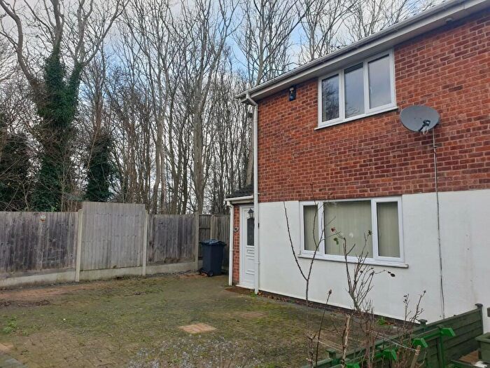 2 Bedroom Town House To Rent In Farrier Lane, Leicester, Leicestershire, LE4