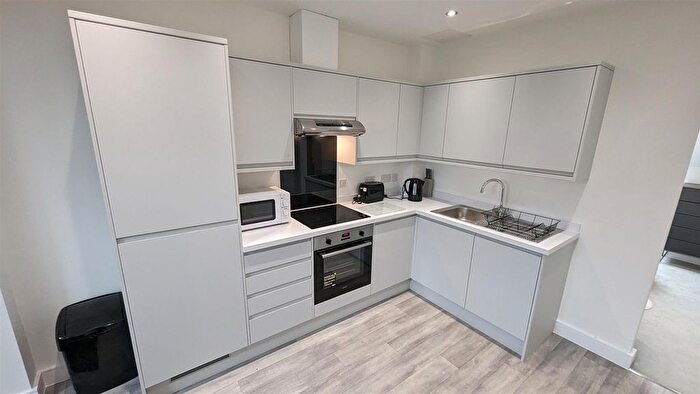 1 Bedroom Flat To Rent In Apartment, Crocus Street, NG2