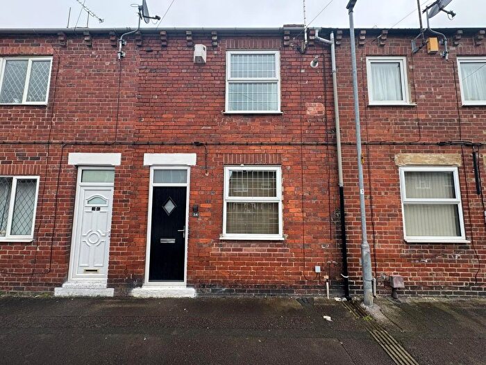 2 Bedroom Terraced House To Rent In Ivy Street, Featherstone, WF7