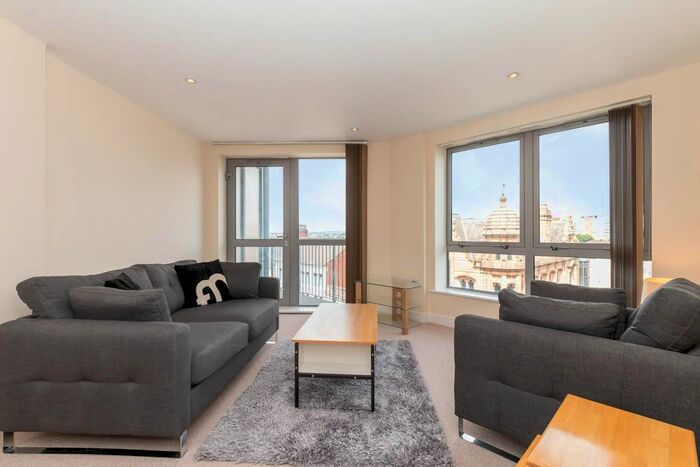 2 Bedroom Flat To Rent In Quartz, Hall Street, B18