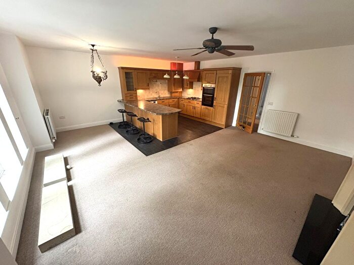 2 Bedroom Flat To Rent In Cavendish Court, Carlisle, CA1