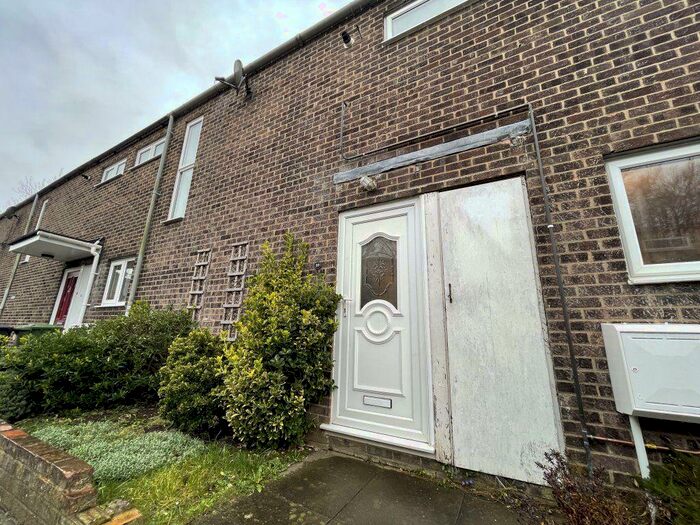 3 Bedroom Terraced House To Rent In Swanspool, Ravensthorpe, Peterborough, PE3