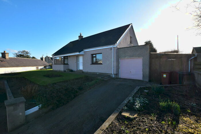 3 Bedroom Detached Bungalow For Sale In South Road, Garmouth, IV32