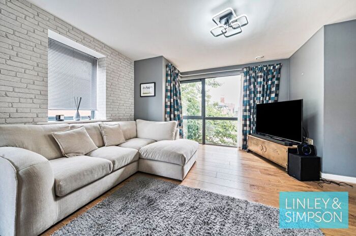 2 Bedroom Flat For Sale In , Marshall Street, Leeds, LS11