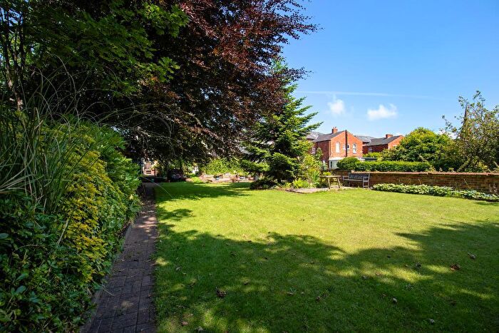 4 Bedroom Detached House For Sale In Leyland Road, Hesketh Park, Southport, Merseyside, PR9