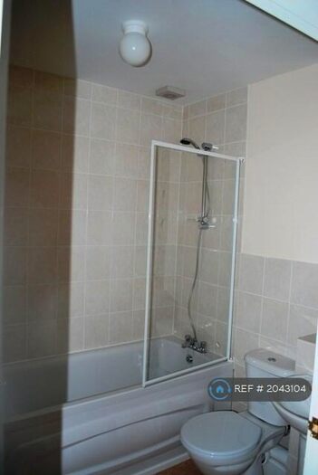 1 Bedroom Flat To Rent In Chapel Apartments, Barwell, Leicestershire, LE9