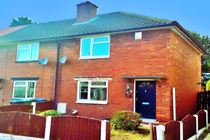 2 Bedroom End Of Terrace House To Rent In Reindeer Street, Mansfield, NG18