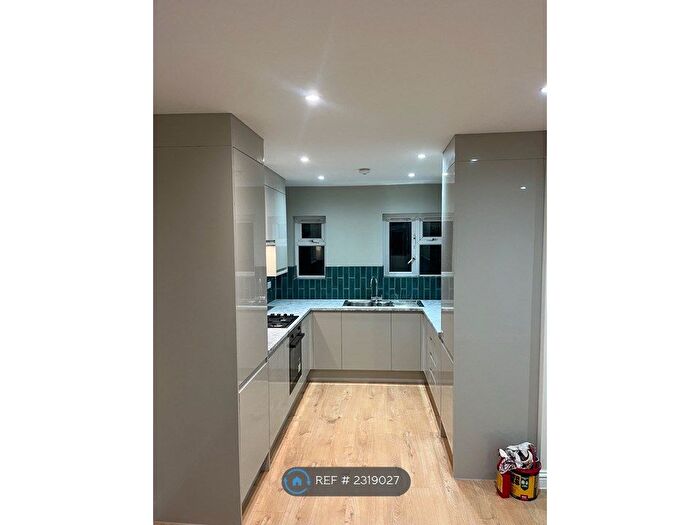 3 Bedroom Semi-Detached House To Rent In Hardie Road, Dagenham, RM10