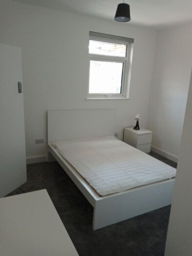 1 Bedroom Flat To Rent In Fishponds Road, Bristol, BS16