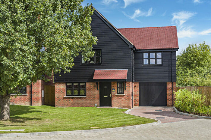 4 Bedroom Detached House For Sale In Bisby Close, Drayton, OX14
