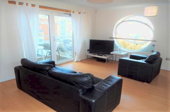 2 Bedroom Flat To Rent In Judkin Court, Heol Tredwen, Cardiff CF10