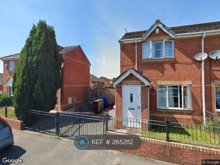 2 Bedroom Semi-Detached House To Rent In Cascade Drive, Salford, M7