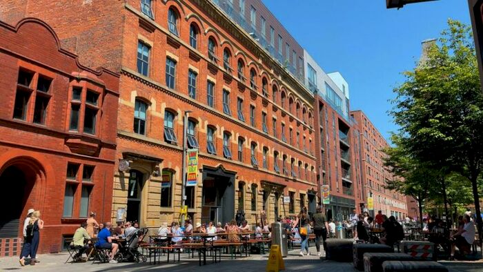 2 Bedroom Apartment To Rent In Apt . :: Ice Plant, M4