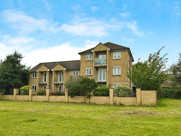 2 Bedroom Apartment To Rent In Shirley Heights, Witney, Oxfordshire, OX28