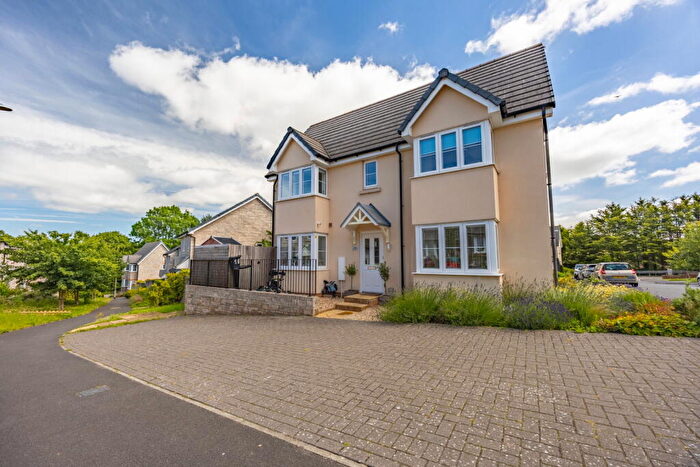 3 Bedroom Link Detached House For Sale In Bindery Walk, Paulton, Bristol, BS39