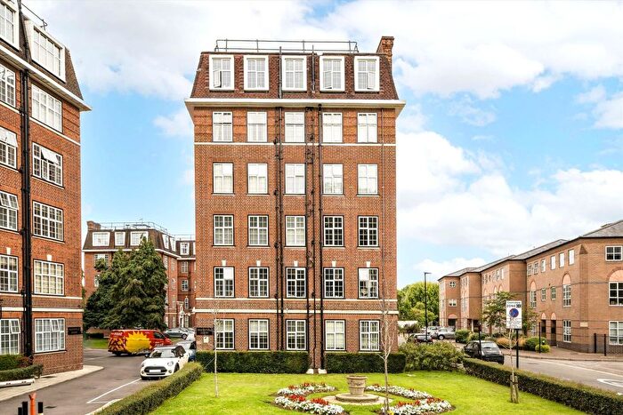 1 Bedroom Flat For Sale In Heathfield Terrace, Chiswick, W4