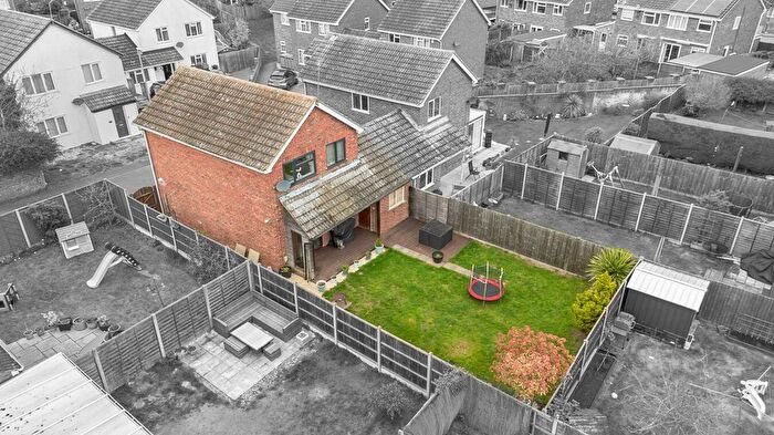 3 Bedroom Link Detached House For Sale In Windsor Road, Sawtry, Cambridgeshire., PE28