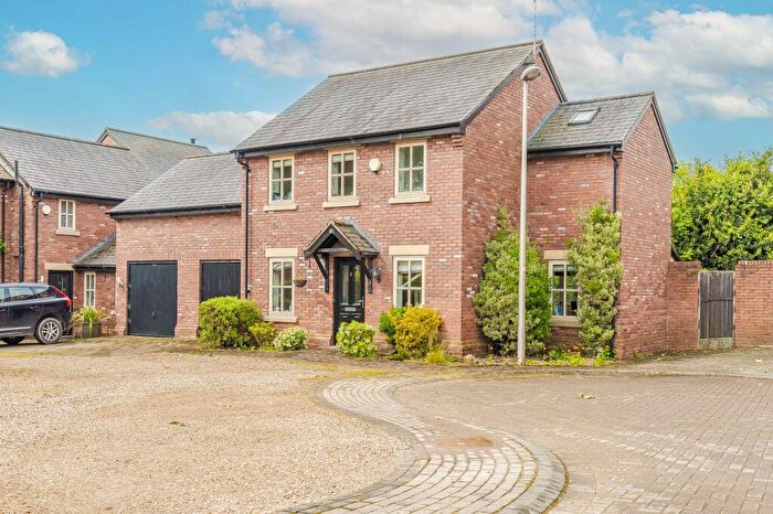 3 Bedroom Link Detached House For Sale In Chester Road, Kelsall, CW6