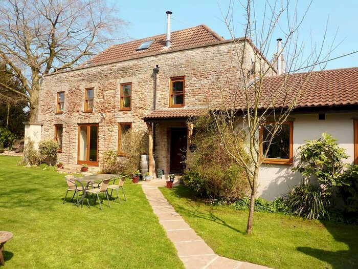 4 Bedroom Detached House To Rent In Castle Close, Flax Bourton, BS48