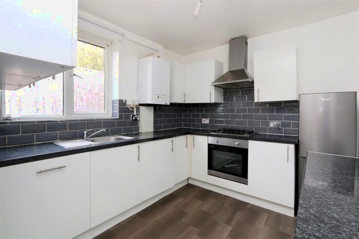 3 Bedroom Property To Rent In Heston Street, London, SE14
