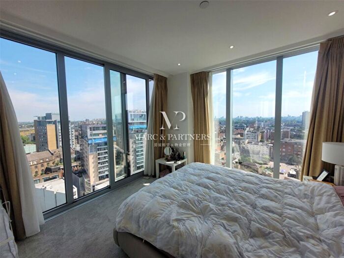 2 Bedroom Apartment To Rent In Cassia House, Piazza Walk, London, E1