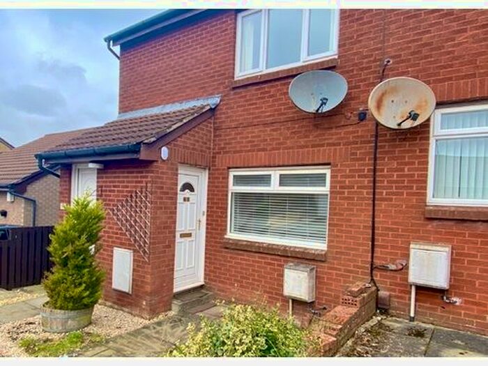 1 Bedroom Flat To Rent In Craigmochan Avenue, Airdrie, ML6