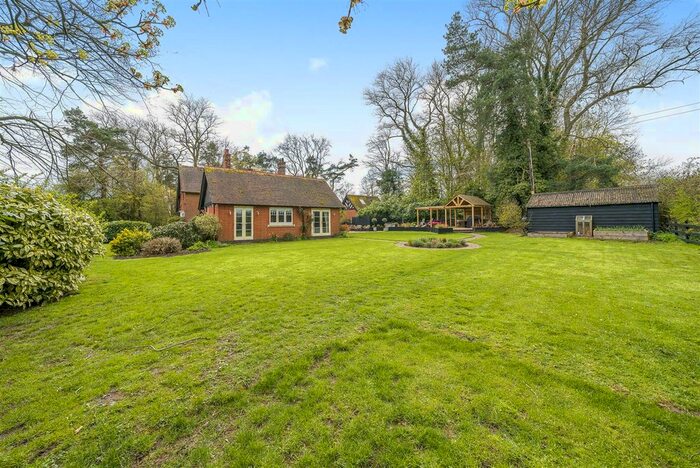 5 Bedroom Property For Sale In The Lodge, Melton Road, Scalford, LE14
