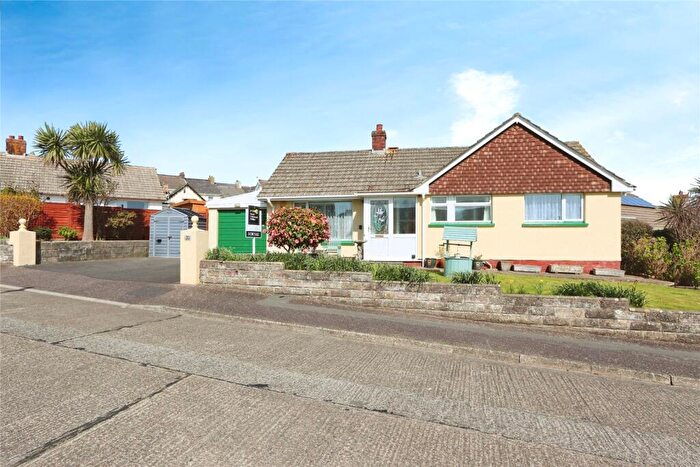 2 Bedroom Bungalow For Sale In Northam, Bideford, EX39