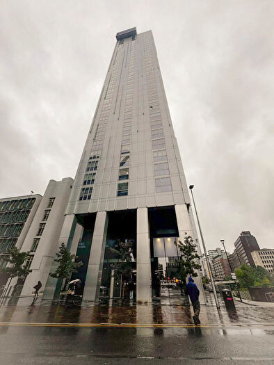 2 Bedroom Apartment For Sale In New Bailey Street, Salford, M3