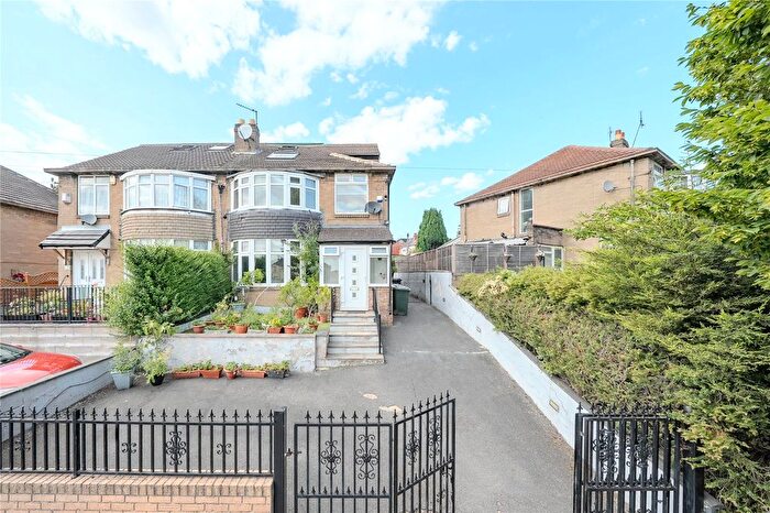 5 Bedroom Semi-Detached House For Sale In Easterly Road, Oakwood, Leeds, LS8