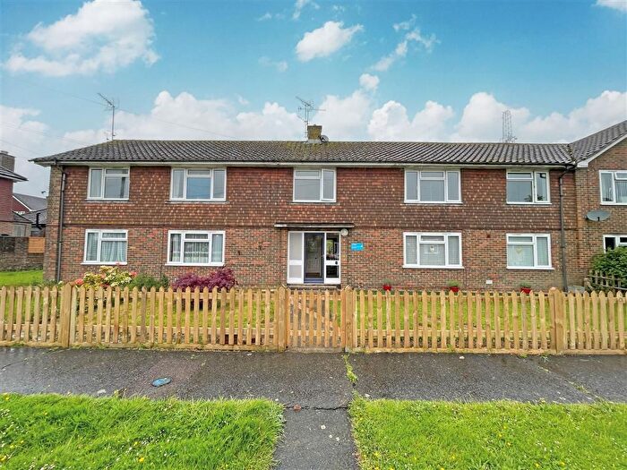 1 Bedroom Flat For Sale In Broad Field, West Hoathly, East Grinstead, RH19